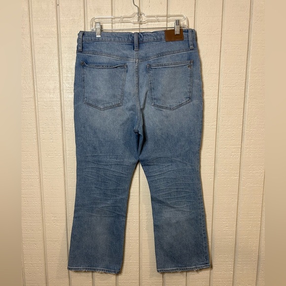 Madewell Cali Demi Boot Jeans in Dory Wash, size 31. - Picture 7 of 9